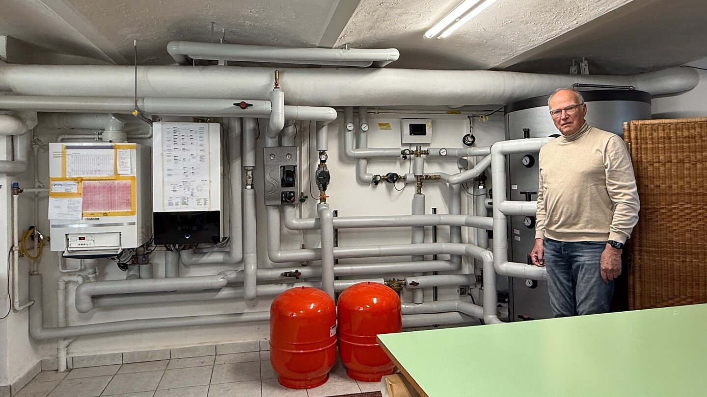 Gesamtheizungsanlage BWK, Innengerät WP, Hygienespeicher, Portrait Projektant und Betreiber 