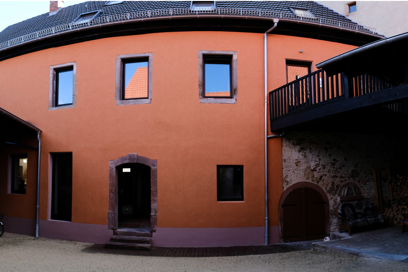 Dämmbotschafterin Butschbacher: Saniertes und gedämmtes Haus 