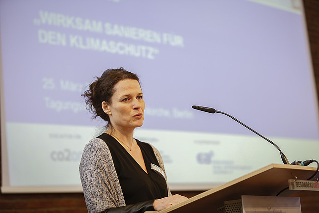 Tanja Loitz auf der Fachkonferenz &quot;Wirksam sanieren für den Klimaschutz&quot;