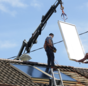 Praxistest Solarthermie: Indach-Montage von Kollektoren Schritt 5 – Kollektoren richtig platzieren.